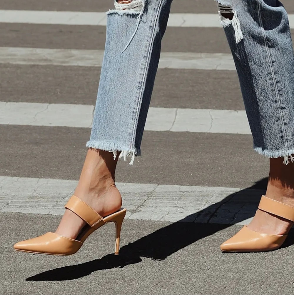 Lulus Faire Tan Pointed-Toe Mules Size 9